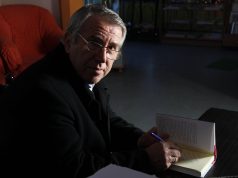 Ndahet nga jeta poeti Skënder Rusi. “Dalëngadalë unë po bëhem ikje…”