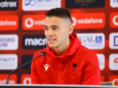 Asllani: Në fushë duhet grintë & zemër, luajmë si grup. Plusi ynë janë tifozët (video)