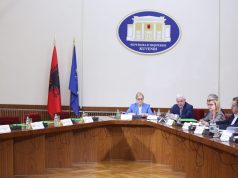 Mblidhet për herë të parë Komisioni i Posaçëm Parlamentar për Antikorrupsionin por opozita e ka bojkotuar