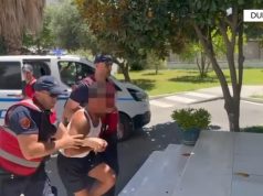 Ikën me vrap për t’i shpëtuar policisë por nuk ia del (video)