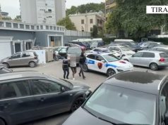 Kapen me kokainë, arrestohen të rinjtë në Tiranë (video)