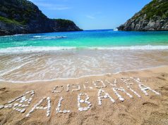 REL: Shqipëria mirëpret më shumë turistë, por me çmime më të larta