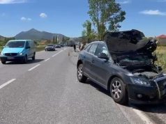 Aksident zinxhir prane Shkodres. Nje prej makinave, e huaj (video)