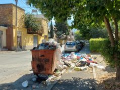 Rruga e plehrave. Qytetarët në Tiranë ankohen se nuk mblidhen mbeturinat rregullisht