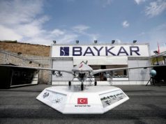 Kryeministri Kurti vizitoi fabrikën ku prodhohen dronët në Turqi