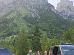 Vdes ne Jezerce alpinisti bullgar