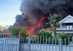 Berisha nuk beson versionin e policise për shkakun e zjarrit në Shkodër