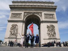 Presidenti Biden pritet me ceremoni shtetërore në Francë