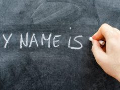 Emrat e ndaluar në Shqipëri dhe përse kur rriten disa nuk i pëlqejnë emrat e gjyshërve që u kanë vënë prindërit