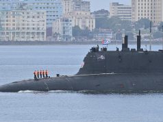 Era e luftës së ftohtë?! Rusia dërgon nëndetëse në Kubë. SHBA në Guantanamo (video)