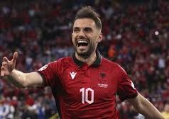 Nedim Bajrami futet në histori, lojtari me golin më të shpejtë në Kampionatin Europian (video)