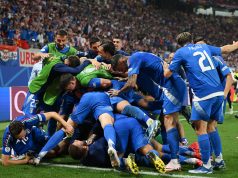 Italia mezi ia del me Kroacine. Kalon grupin. Do perballet me Zvicren