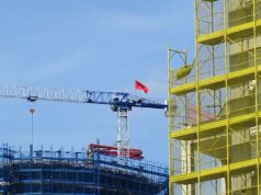 Pastrimi i parave dhe investimi i pasanikëve në shtëpi bosh i ka bërë çmimet të papërballueshme