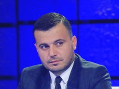 Dy çmenduri që duhet të marrin fund