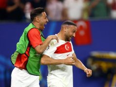 Turqia kualifikohet në çerekfinalet e Europianit