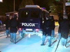 Tre të vrarë në një lokal në Memaliaj.Dyshohet se u vra për hakmarrje Shyqyri Kalemi. Vritet edhe kamerieri dhe një klient