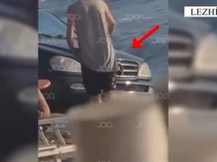 Gjobë 60 mijë lekë. Hyri me makinë në plazh mes njerëzve