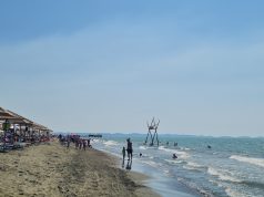 Turizmi/Dielli nuk mbulohet me shoshë. Kërcimi i çmimeve lëkundi industrinë