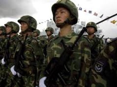 Ushtarë kinezë, stërvitje pranë Ukrainës