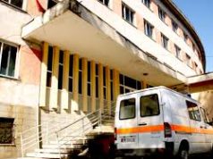 Permbyset mjeti per shpim. Humb jeten drejtuesi ne Memaliaj