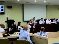 Mbledhje në hotel. Vazhdojnë sherret për ujin e shtrenjtuar në Këshillin Bashkiak të Elbasanit