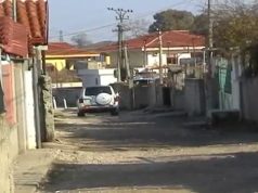 Fier, 32-vjeçari plagos me thikë të moshuarën