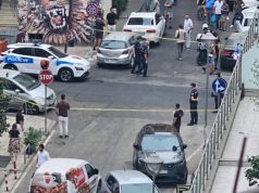 Policia ofron 10 mijë euro për informacione që çojnë në kapjen e policit, autor i plagosjes në Tiranë