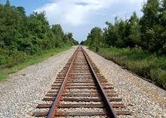 Punimet për rehabilitimin e linjës hekurudhore Vorë-Hani i Hotit nisin më 2025