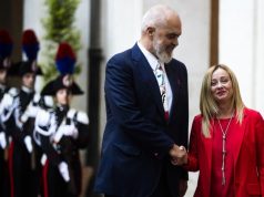 Meloni u thyen zemrën oligarkëve shqiptarë. Nuk do blejë vilë në Palasë