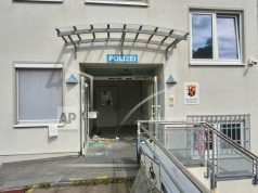 Një shqiptar kërcënoi se do të vriste oficerët në një stacion policie në Gjermani