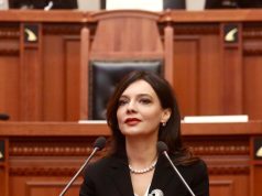 Dita e parë e parlamentit. Maxhoranca do reformojë transparencën…