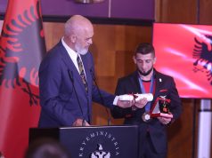Rama nderon medalistët e Lojërave Olimpike: Ftoj më shumë sportistë të huaj të garojnë me fanelën e Shqipërisë, mbështetje të gjitha disiplinave