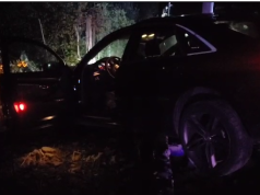 Lëvizte me biçikletë në rrugë, përplaset nga makina dhe vdes 50-vjeçari në Kuçovë