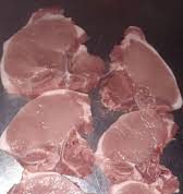 Shtyhet deri në 2025 ndalimi i importit të mishit të derrit nga Brazili