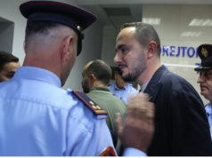 Salianji niset drejt Fierit