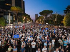 Mosbindja civile bllokon nesër akset kryesore