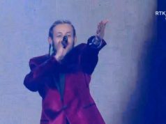 Endrit Krasniqi fitues i edicionit të dytë të Festivalit të Këngës në RTK