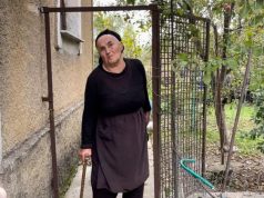 75-vjeçarja e cila u sulmua seksualisht nga nipi i burrit 62-vjeçar: M’u hodh përsipër dhe thoshte fjalë shumë të pista