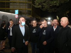 Rezistencë civile apo partiake?