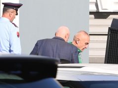 Meta reagon sërish nga qelia: provat i ka Kryemadhi në telefon…