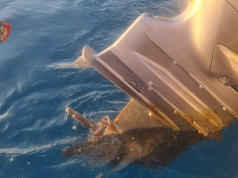 (Video) Policia Kufitare në Dhërmi i vjen në ndihmë tre peshkatarëve që kërkuan ndihmë pasi mjeti i tyre lundrues pësoi defekt gjatë lundrimit.