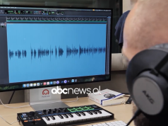 “Biblioteka” audiodixhitale/ “Dhurojmë zërin”, realizohet për herë të parë për personat që nuk shikojnë