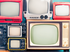 Televizioni po vdes! Revolucioni i “livestream” po përshpejton fundin e fuqisë së TV