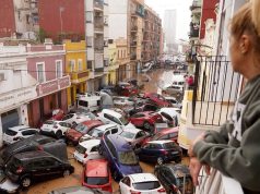 (Video) Katastrofa në Valencia/ Të paktën 72 të vdekur nga përmbytjet. Solidarizim nga e gjithë bota