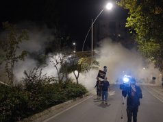 (video) Prita ndaj opozitës me gaz lotsjellës në kuvend i jep fund protestës. Noka: mosbindja vazhdon deri në qeveri teknike