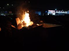 Rinis qarkullimi i automjeteve në 6 kryqëzimet e bllokuara. Çfare ndodhi në 3 orë bllokim të “Mosbindjes Civile”