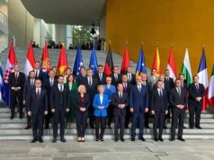 Kryeministri Edi Rama publikon foton familjare nga Samiti i Berlinit,