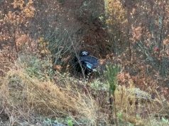 Një i vdekur dhe dy të plagosur në Bulqizë. Makina bie në greminë