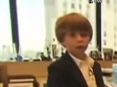 (VIDEO) E folura e Barron Trump po habit amerikanët