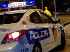 Durrës, dy vëllezër qëllojnë me thikë një 32-vjeçar